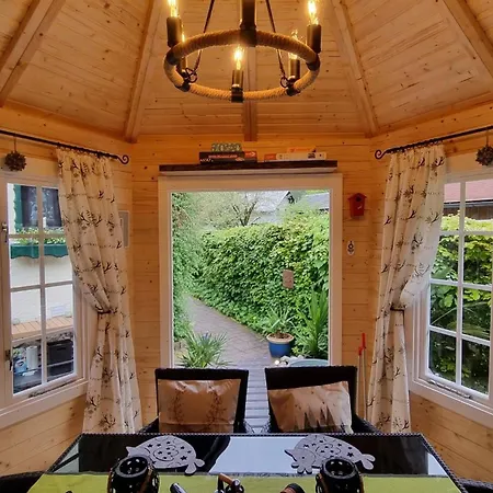 Osborne Near Hallstatt 上特劳恩