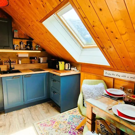 Osborne Near Hallstatt * 上特劳恩