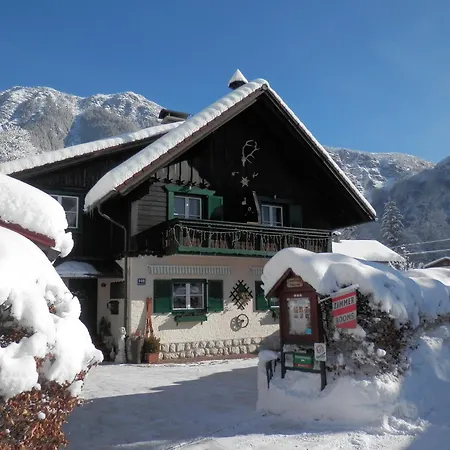 Osborne Near Hallstatt