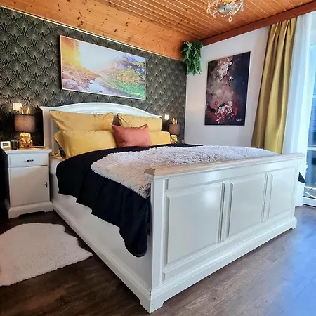 Osborne Near Hallstatt