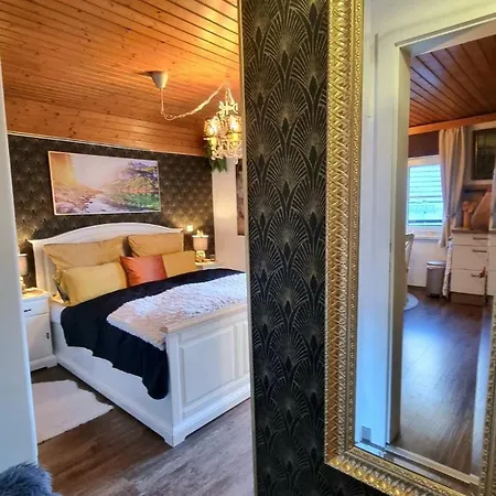 Osborne Near Hallstatt