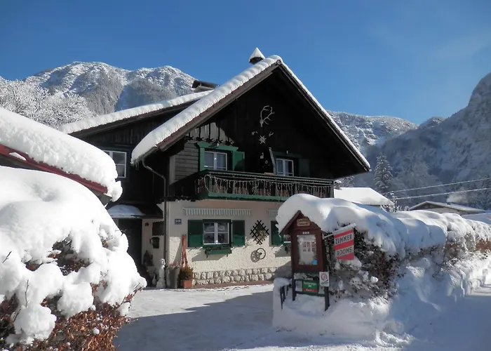 Osborne Near Hallstatt