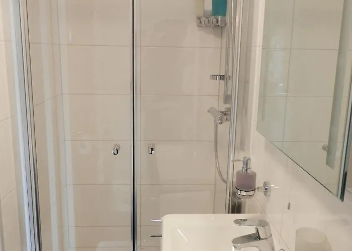 Osborne Near Hallstatt Obertraun