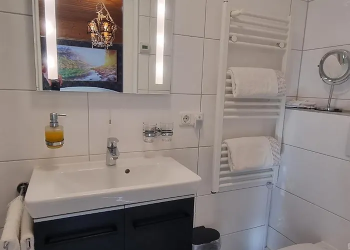 Osborne Near Hallstatt Nyaraló